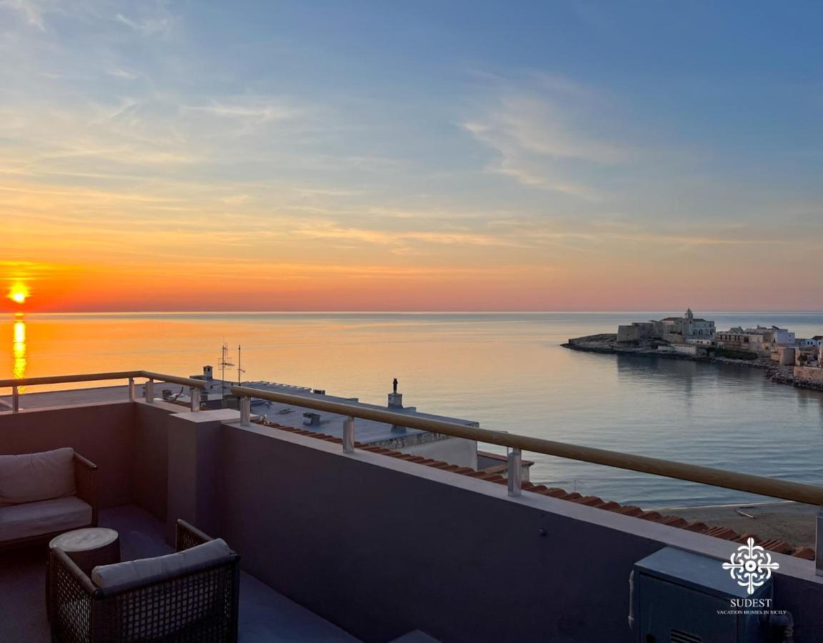 Infinito - Attico Sul Mare Apartment Vieste Ngoại thất bức ảnh
